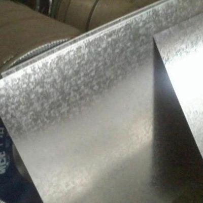 Μέγεθος 2000-6000mm Ζυγισμένο φύλλο σιδήρου επιφάνειας προσπεράσματος